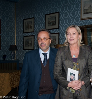 Successo Marine. Io ci ho messo la faccia subito. Ecco le 8 idee vincenti della Le Pen