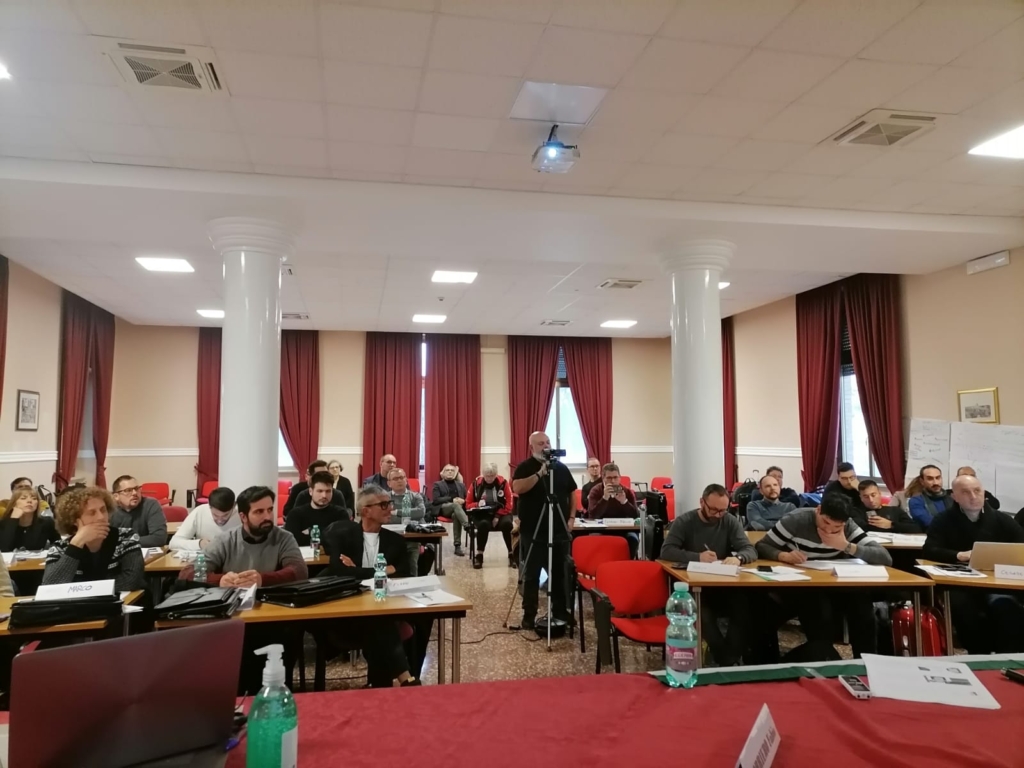 Corso FLAEI-CISL sulla comunicazione per dirigenti sindacali. Lezione del professore FABIO TORRIERO